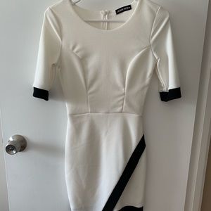 White/Black align dress